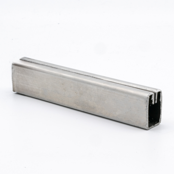 Edging profile "E-1,7", material aluminium, width of slit 1,7mm